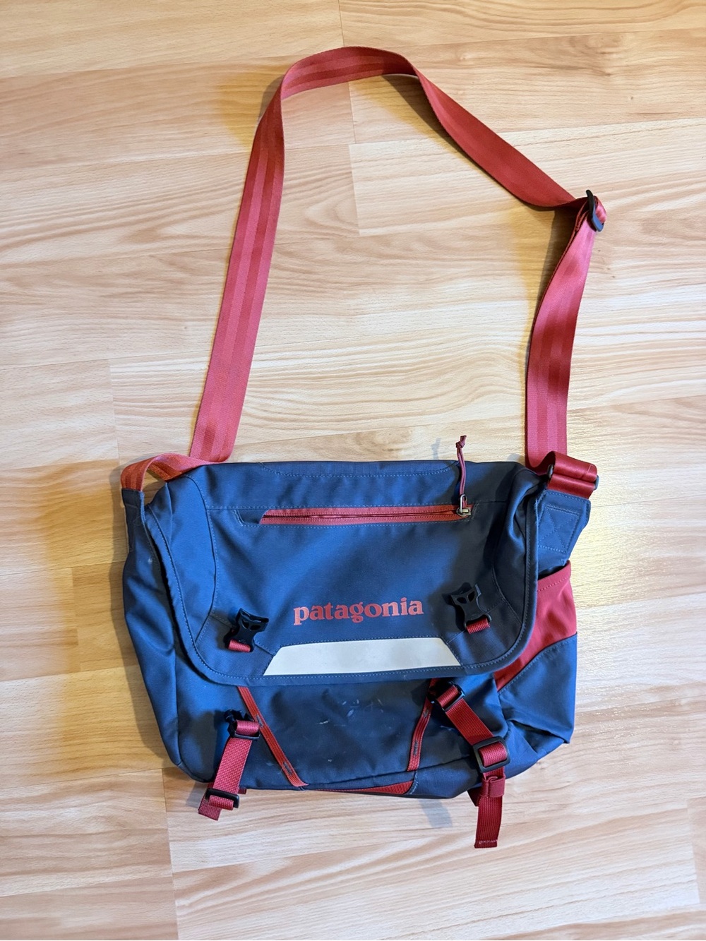 Patagonia Blue and Red Messenger Bag - Patagonia